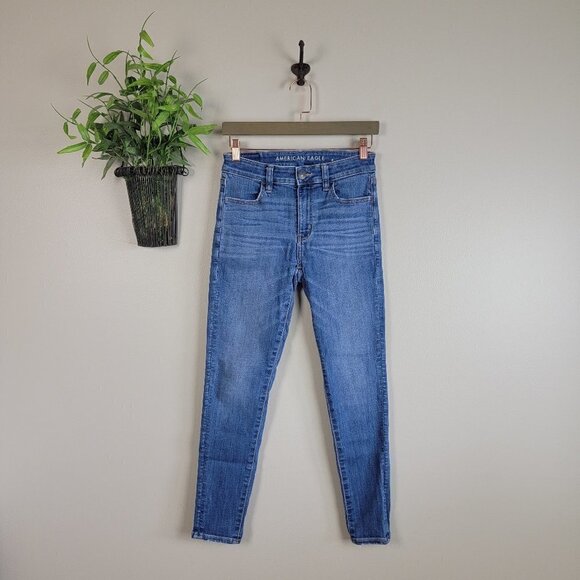 AE 2 Hi Rise Jegging Crop Medium Wash Skinny Stretch Jeans American Eagle - Picture 1 of 15